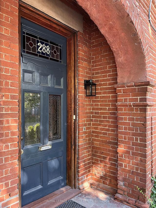 288 Sherbourne St, House semidetached with 8 bedrooms, 5 bathrooms and 0 parking in Toronto ON | Image 34