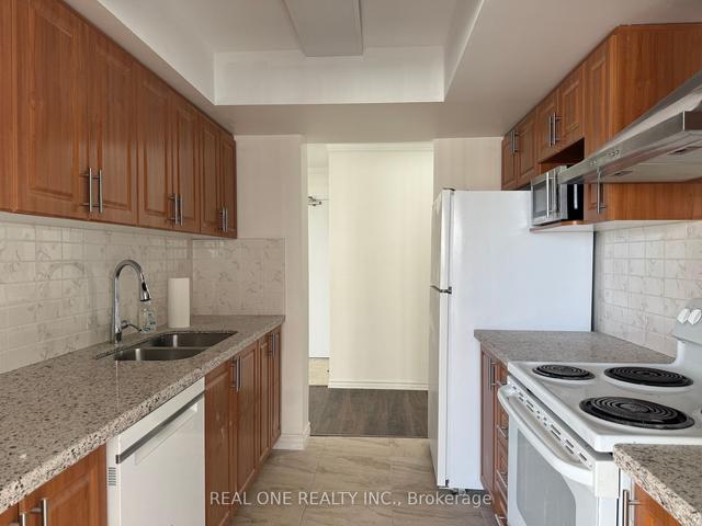 909 - 325 Webb Dr, Condo with 2 bedrooms, 2 bathrooms and 1 parking in Mississauga ON | Image 17