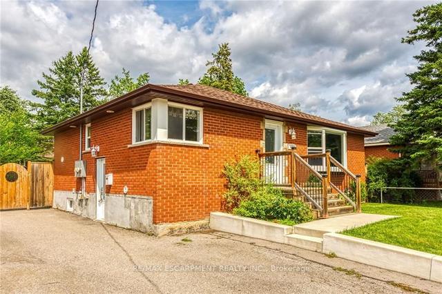 1483 Fisher Ave, House detached with 2 bedrooms, 2 bathrooms and 5 parking in Burlington ON | Image 12
