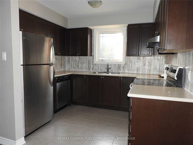 MAIN - 214 Celina St, House detached with 2 bedrooms, 1 bathrooms and 1 parking in Oshawa ON | Image 11