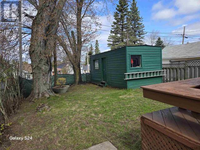 323 Patricia Blvd, House detached with 2 bedrooms, 2 bathrooms and null parking in Timmins ON | Image 7