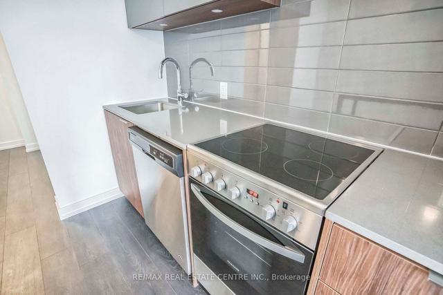 2406 - 203 College St, Condo with 2 bedrooms, 2 bathrooms and 0 parking in Toronto ON | Image 30