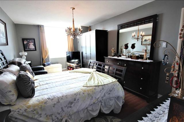 PH-1 - 625 The West Mall, Condo with 2 bedrooms, 2 bathrooms and 1 parking in Toronto ON | Image 12