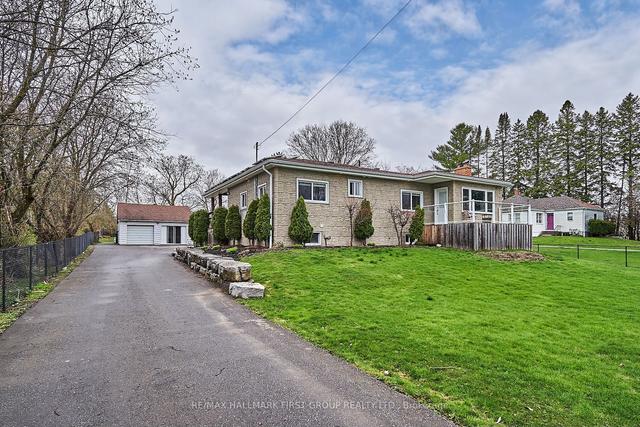 2170 Thornton Rd N, House detached with 3 bedrooms, 2 bathrooms and 13 parking in Oshawa ON | Image 23