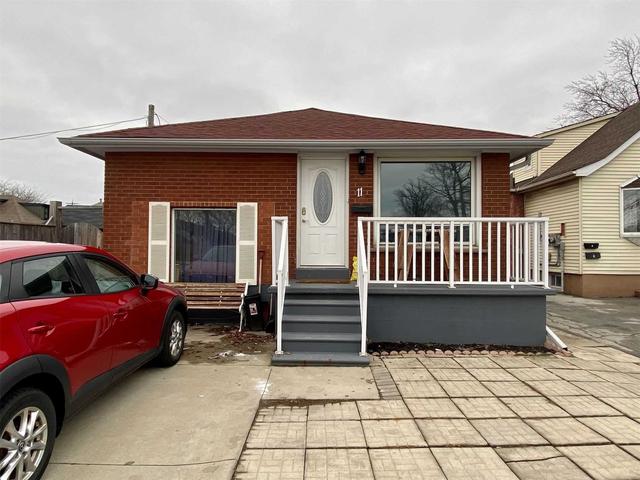 MAIN - 11 Parkdale Ave S, House detached with 3 bedrooms, 1 bathrooms and 1 parking in Hamilton ON | Image 9