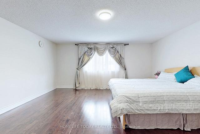 MAIN - 35 Godliman Rd, House detached with 4 bedrooms, 4 bathrooms and 4 parking in Brampton ON | Image 21