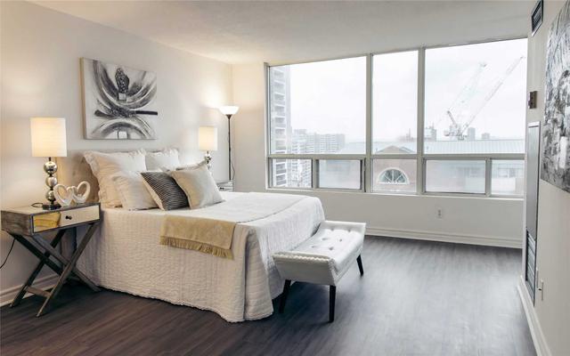 PH201 - 5785 Yonge St, Condo with 2 bedrooms, 2 bathrooms and 2 parking in North York ON | Image 32