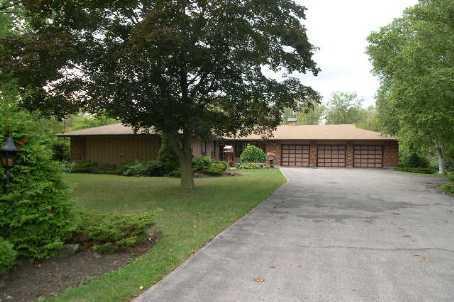 960 Riverside Dr, House detached with 3 bedrooms, 4 bathrooms and 4 parking in Ajax ON | Image 4
