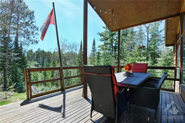 1713 Centennial Lake Rd, House detached with 3 bedrooms, 1 bathrooms and 8 parking in Greater Madawaska ON | Image 21