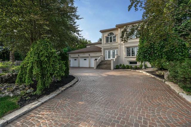 176 Old Surrey Lane, House detached with 4 bedrooms, 7 bathrooms and 16 parking in Richmond Hill ON | Image 1