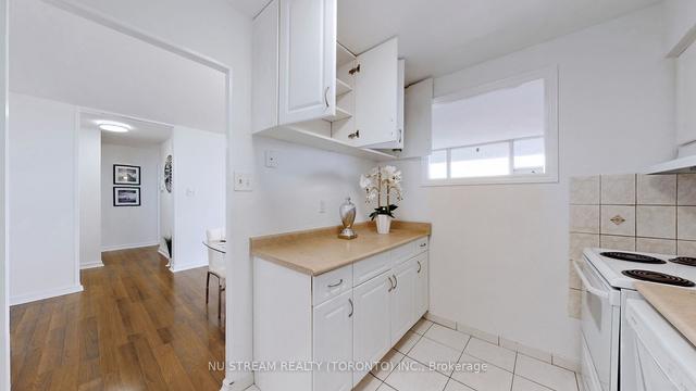 PH2 - 1360 York Mills Rd, Condo with 3 bedrooms, 2 bathrooms and 1 parking in Toronto ON | Image 4