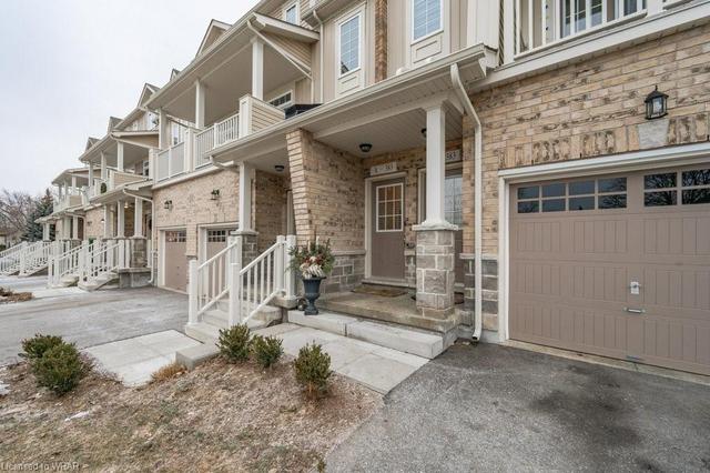 383 Westwood Dr, House attached with 2 bedrooms, 1 bathrooms and 1 parking in Kitchener ON | Image 1