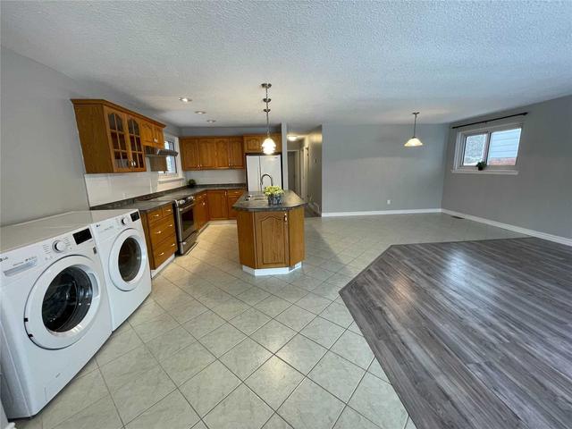 MAIN - 1444 Oneida Crt, House detached with 3 bedrooms, 1 bathrooms and 2 parking in Oshawa ON | Image 16