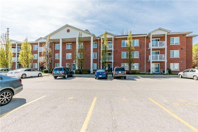 49 Jacobs Terr, Condo with 2 bedrooms, 2 bathrooms and 1 parking in Barrie ON | Image 1