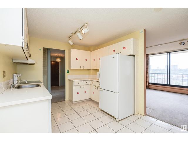 1001 - 9808 103 St Nw, Condo with 2 bedrooms, 2 bathrooms and 2 parking in Edmonton AB | Image 27