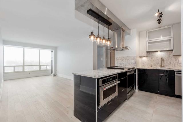 909 - 1320 Islington Ave, Condo with 2 bedrooms, 2 bathrooms and 1 parking in Etobicoke ON | Image 6