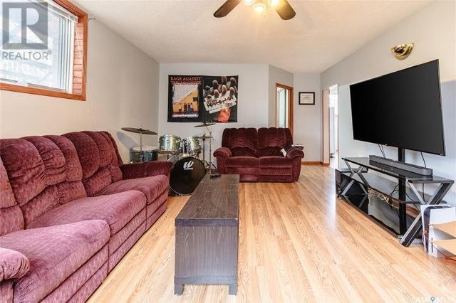 1144 Caribou St W, House detached with 3 bedrooms, 2 bathrooms and null parking in Moose Jaw SK | Image 32