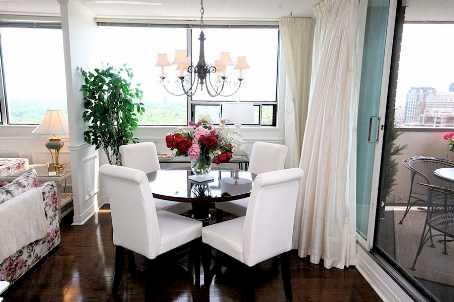 PH2002 - 914 Yonge St, Condo with 2 bedrooms, 1 bathrooms and 1 parking in Toronto ON | Image 3
