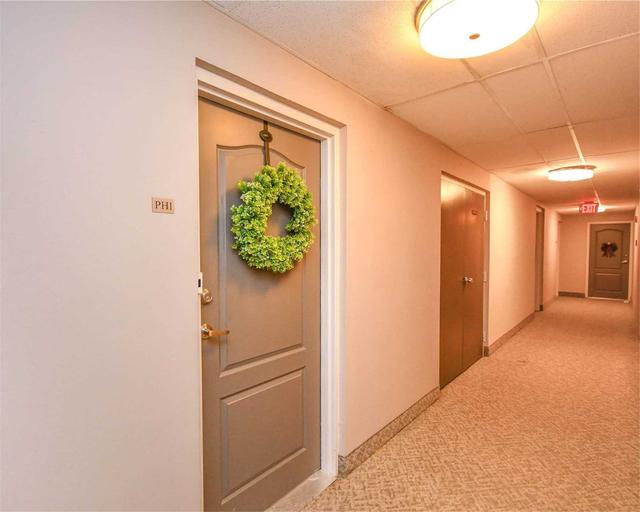 PH1 - 414 Blake St, Condo with 2 bedrooms, 1 bathrooms and 1 parking in Barrie ON | Image 7
