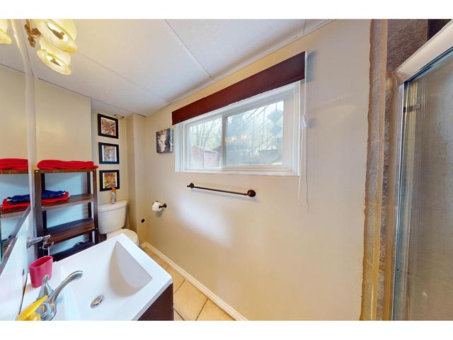 52 Ridgemont Dr, House detached with 3 bedrooms, 2 bathrooms and 4 parking in Fernie BC | Image 24