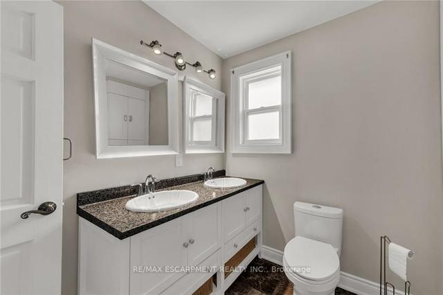 1483 Fisher Ave, House detached with 2 bedrooms, 2 bathrooms and 5 parking in Burlington ON | Image 10