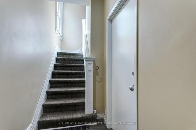 MAIN - 310 Clinton St, House detached with 2 bedrooms, 1 bathrooms and 0 parking in Toronto ON | Image 17