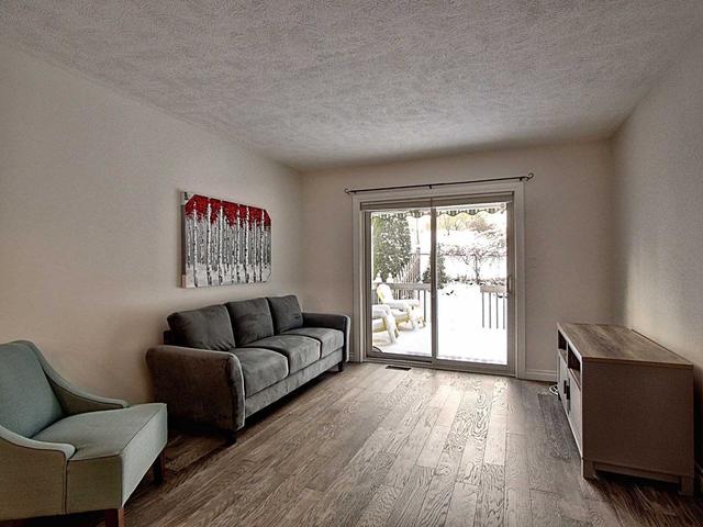 884 9th Ave E, House attached with 3 bedrooms, 3 bathrooms and 2 parking in Owen Sound ON | Image 21