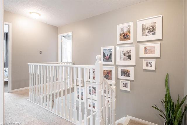 9 Hodge Lane, House detached with 4 bedrooms, 2 bathrooms and 3 parking in Brantford ON | Image 27