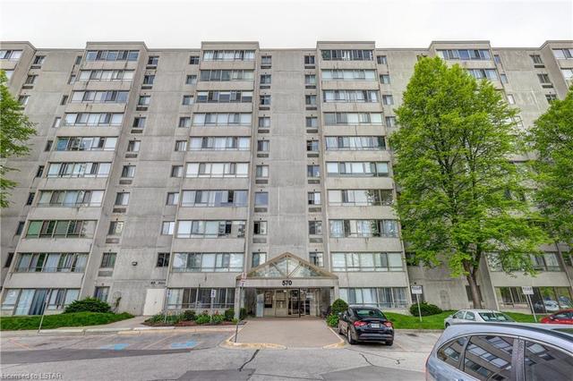 405 - 570 Proudfoot Lane, House attached with 2 bedrooms, 1 bathrooms and 1 parking in London ON | Image 12