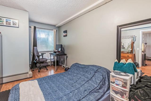 36 - 2400 15 St Sw, Home with 2 bedrooms, 1 bathrooms and 1 parking in Calgary AB | Image 21