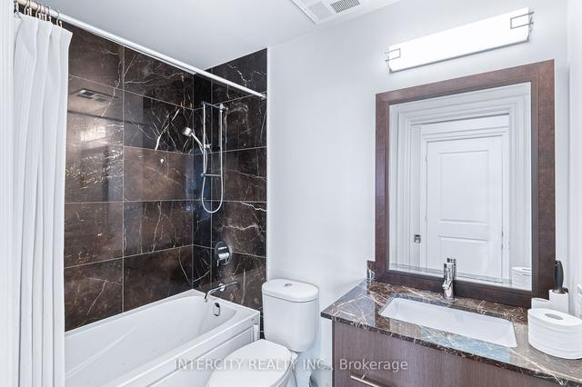 PH15 - 7608 Yonge St, Condo with 2 bedrooms, 2 bathrooms and 1 parking in Thornhill ON | Image 15