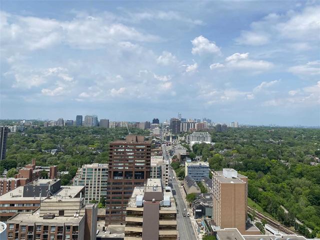 2706 - 18 Yorkville Ave, Condo with 1 bedrooms, 1 bathrooms and 0 parking in Toronto ON | Image 5