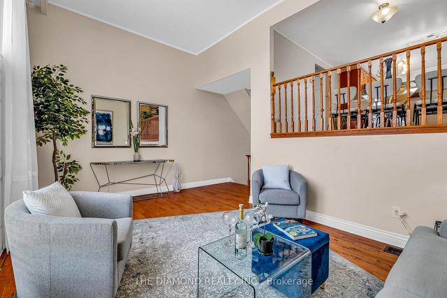 23 - 629 Rathburn Rd, Townhouse with 3 bedrooms, 2 bathrooms and 2 parking in Toronto ON | Image 2