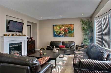 90 Canada St, House detached with 4 bedrooms, 4 bathrooms and 2 parking in Hamilton ON | Image 5