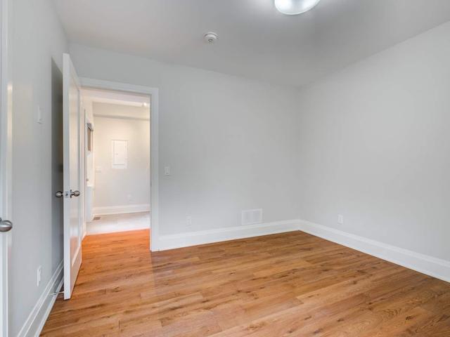 MAIN - 129 Hilton Ave, House detached with 2 bedrooms, 1 bathrooms and 1 parking in Toronto ON | Image 2