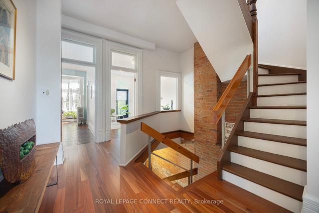 288 Sherbourne St, House semidetached with 8 bedrooms, 5 bathrooms and 0 parking in Toronto ON | Image 10