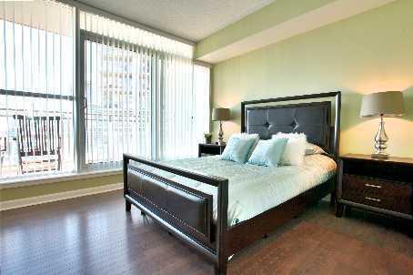 PH03 - 2067 Lake Shore Blvd W, Condo with 2 bedrooms, 2 bathrooms and 2 parking in Etobicoke ON | Image 2