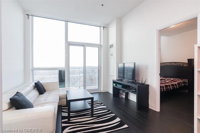 PH-12 - 65 Speers Rd, Condo with 1 bedrooms, 1 bathrooms and 1 parking in Oakville ON | Image 16
