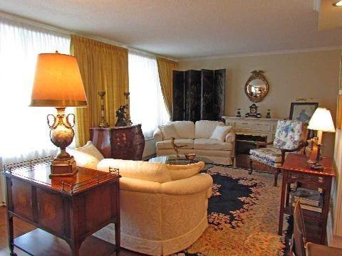 PH-1 - 66 High St E, Condo with 3 bedrooms, 3 bathrooms and 1 parking in Mississauga ON | Image 7