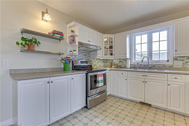 Kitchen | Image 5