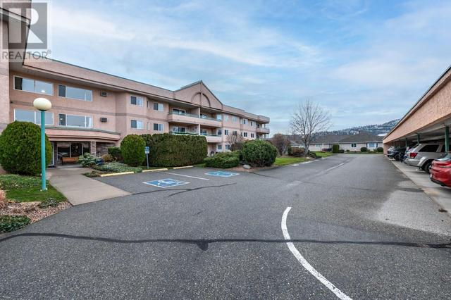 204 - 8700 Jubilee Rd E, Condo with 2 bedrooms, 2 bathrooms and 1 parking in Summerland BC | Image 16
