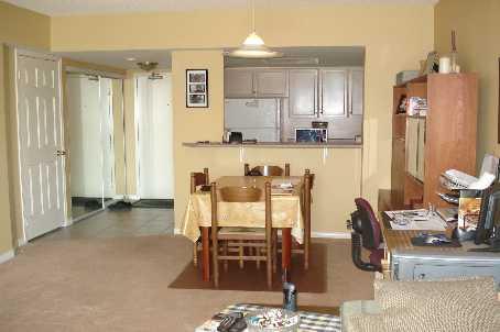 PH209 - 1 Emerald Lane, Condo with 1 bedrooms, 1 bathrooms and 1 parking in Thornhill ON | Image 4