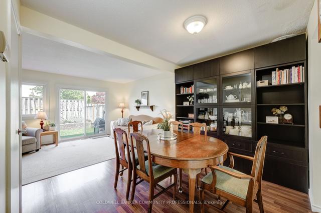 12 - 25 Garrow Dr, Townhouse with 3 bedrooms, 1 bathrooms and 1 parking in Hamilton ON | Image 5