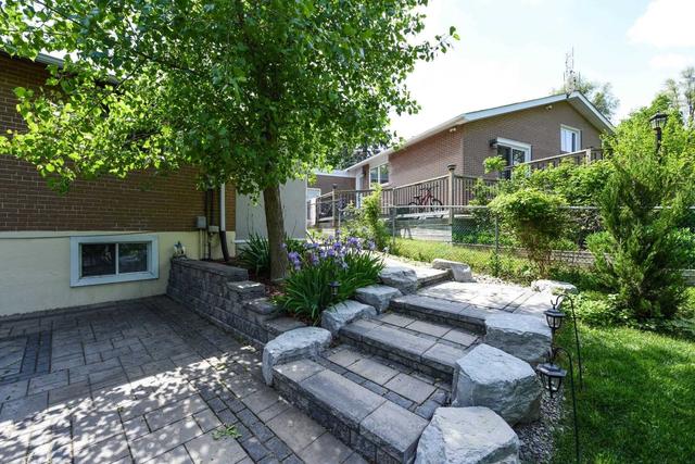 MAIN - 1481 Lewisham Dr, House detached with 3 bedrooms, 3 bathrooms and 4 parking in Mississauga ON | Image 24