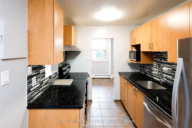 504 - 931 Wonderland Rd S, Condo with 2 bedrooms, 1 bathrooms and 1 parking in London ON | Image 37