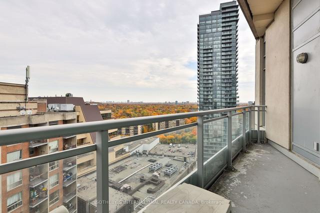 PH-201 - 8 Scollard St, Condo with 2 bedrooms, 2 bathrooms and 1 parking in Toronto ON | Image 35