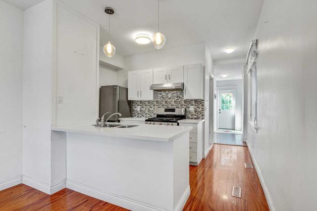 MAIN - 1301 Dupont St, House detached with 1 bedrooms, 1 bathrooms and 1 parking in Toronto ON | Image 17
