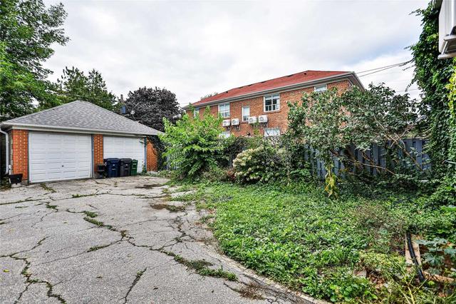 MAIN - 24 3 Rd St, House detached with 2 bedrooms, 1 bathrooms and 3 parking in Etobicoke ON | Image 13