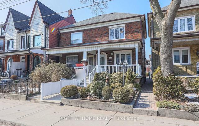 MAIN - 252 Euclid Ave, House semidetached with 3 bedrooms, 2 bathrooms and 1 parking in Toronto ON | Image 1