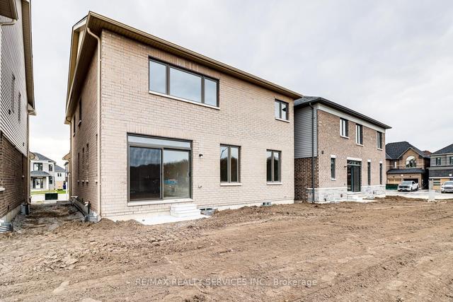 MAIN - 144 Terry Fox Dr, House detached with 2 bedrooms, 2 bathrooms and 2 parking in Barrie ON | Image 16